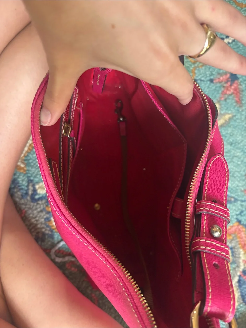 Women's Dooney & Bourke Shoulder Strap Purse Pink Saffiano - Picture 4 of 9